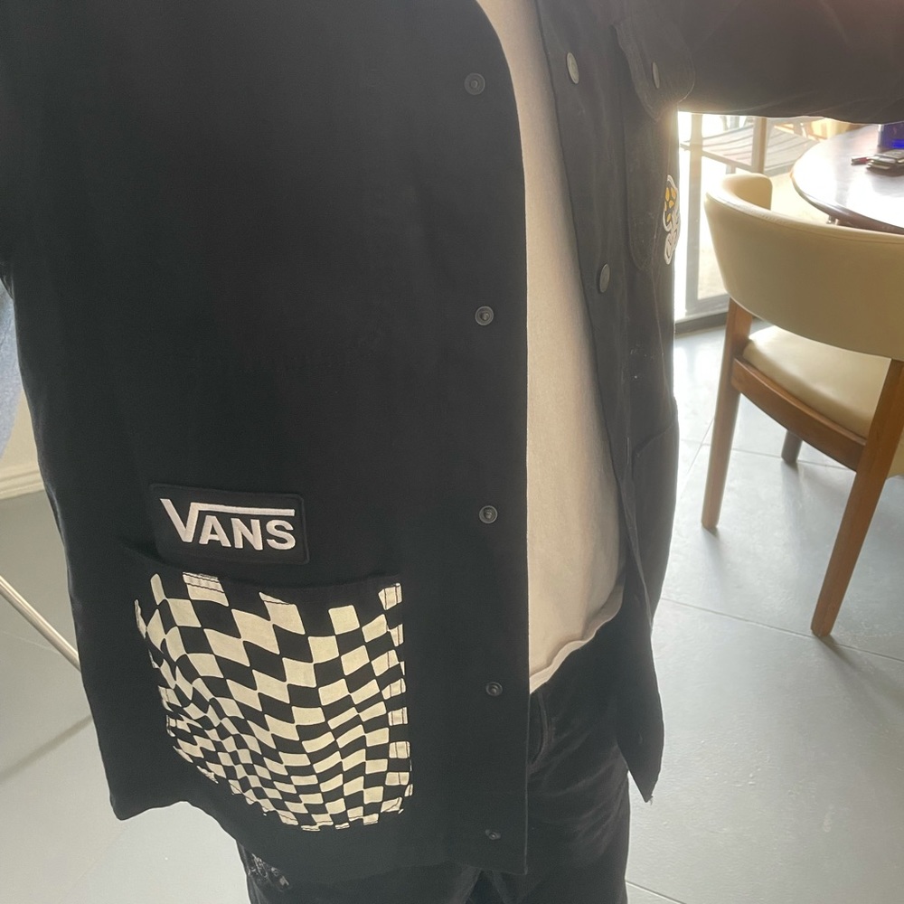 Blacked vans men’s jacket